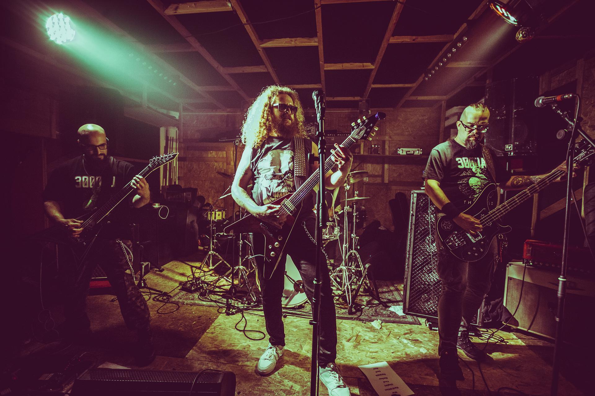 Strident performing in Tel Aviv